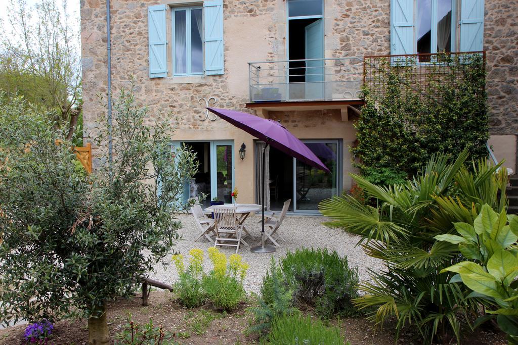 La Bastide-l'Eveque Chambres D'Hotes Du Presbytere מראה חיצוני תמונה